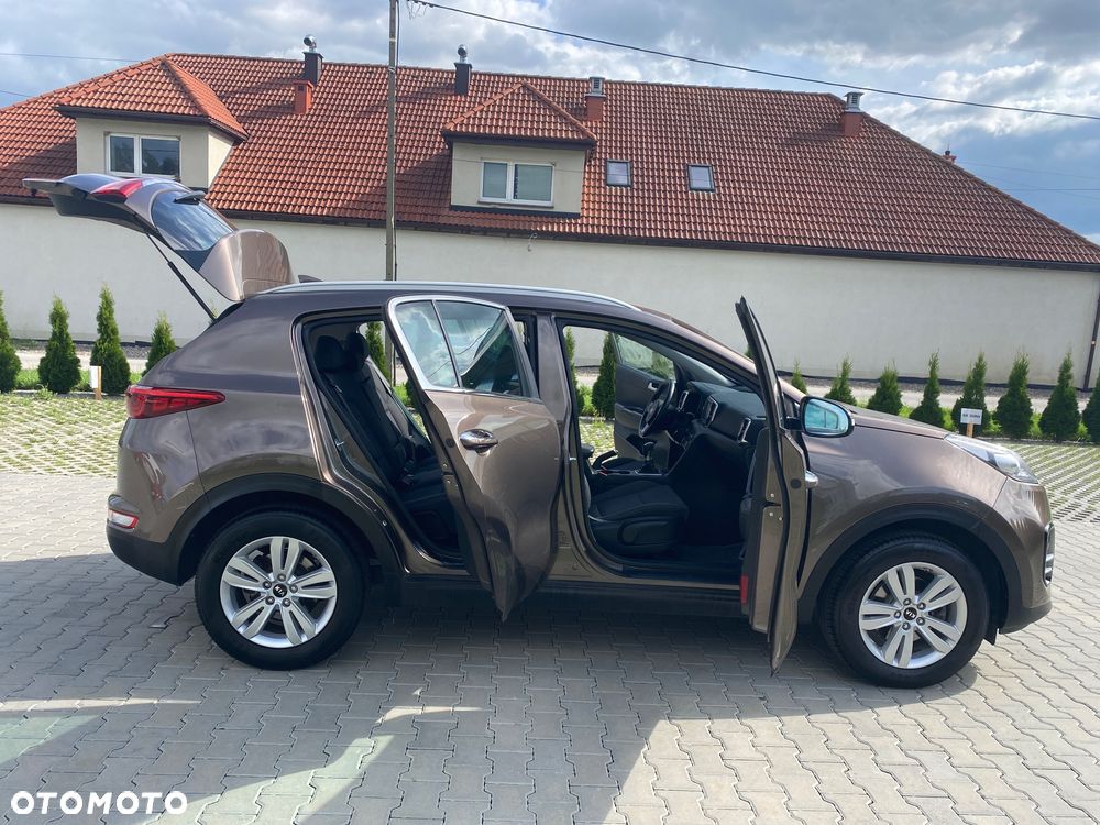 Kia Sportage 1.6 GDI 2WD Dream-Team Edition - 23