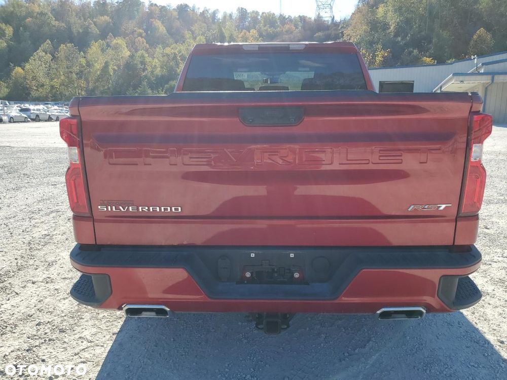 Chevrolet Silverado - 7