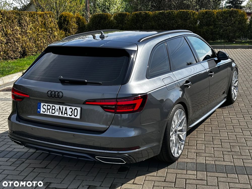 Audi A4 Avant 45 TDI quattro tiptronic S line - 14