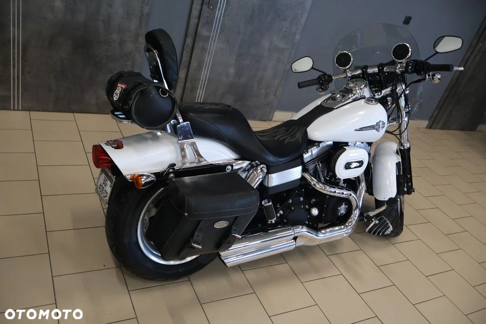 Harley-Davidson Dyna Fat Bob - 3