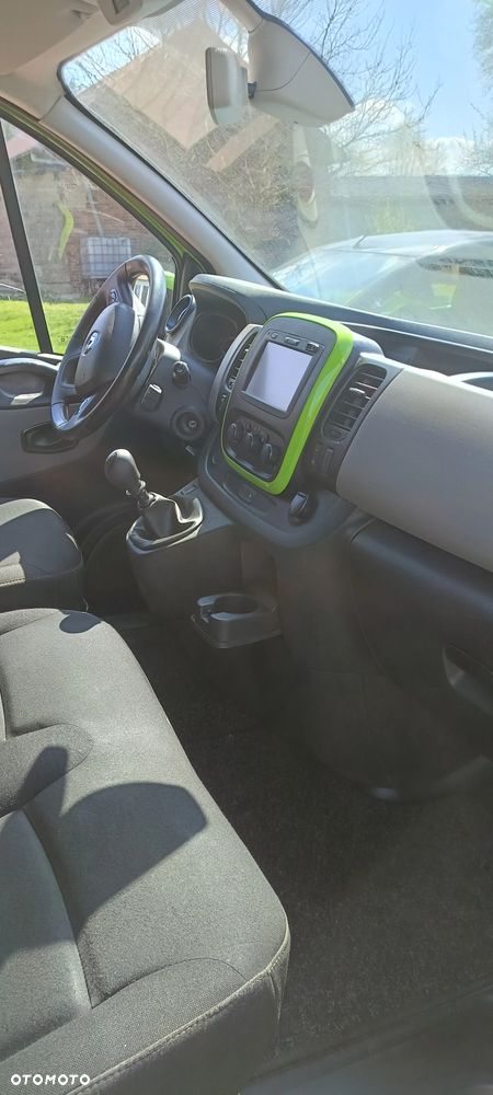 Renault Trafic - 17