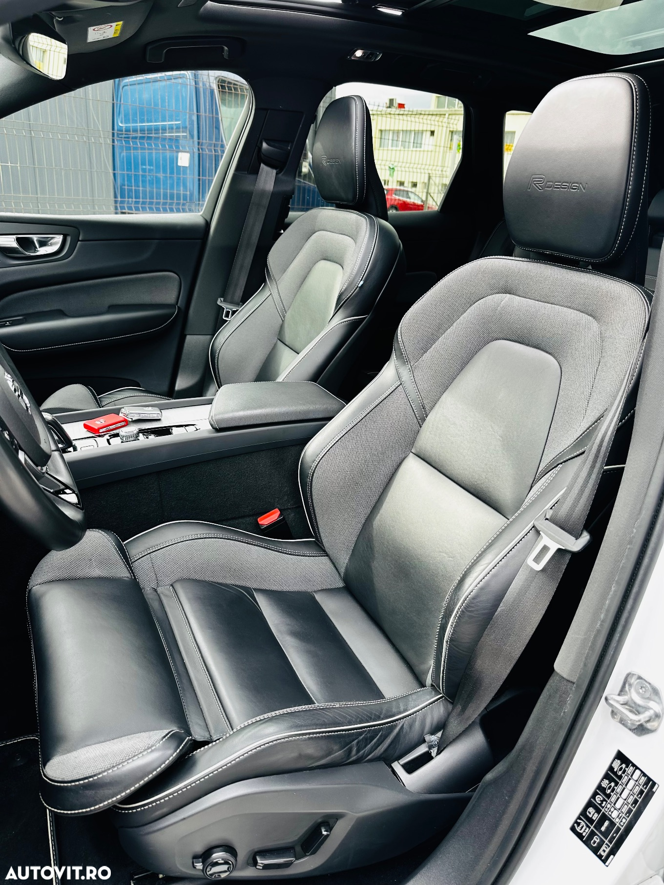 Volvo XC 60 T8 Twin Engine AWD Geartronic Polestar Engineered - 16