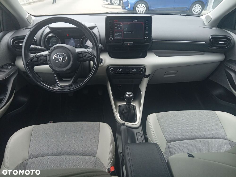 Toyota Yaris - 15
