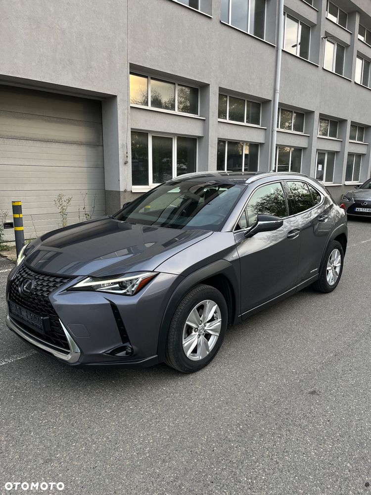 Lexus UX - 1