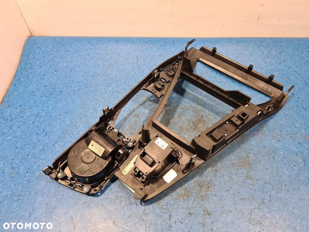 BMW 5 F11 RAMKA TUNEL 9171556 - 2