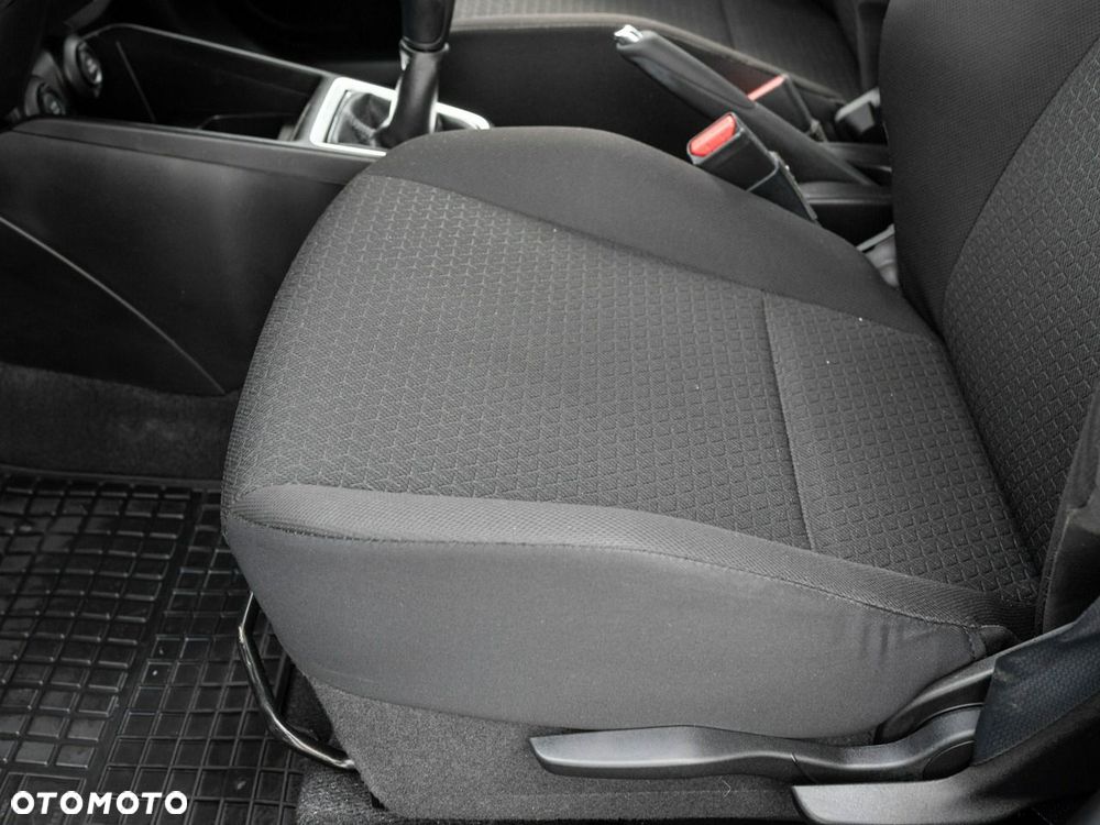Suzuki Swift - 11