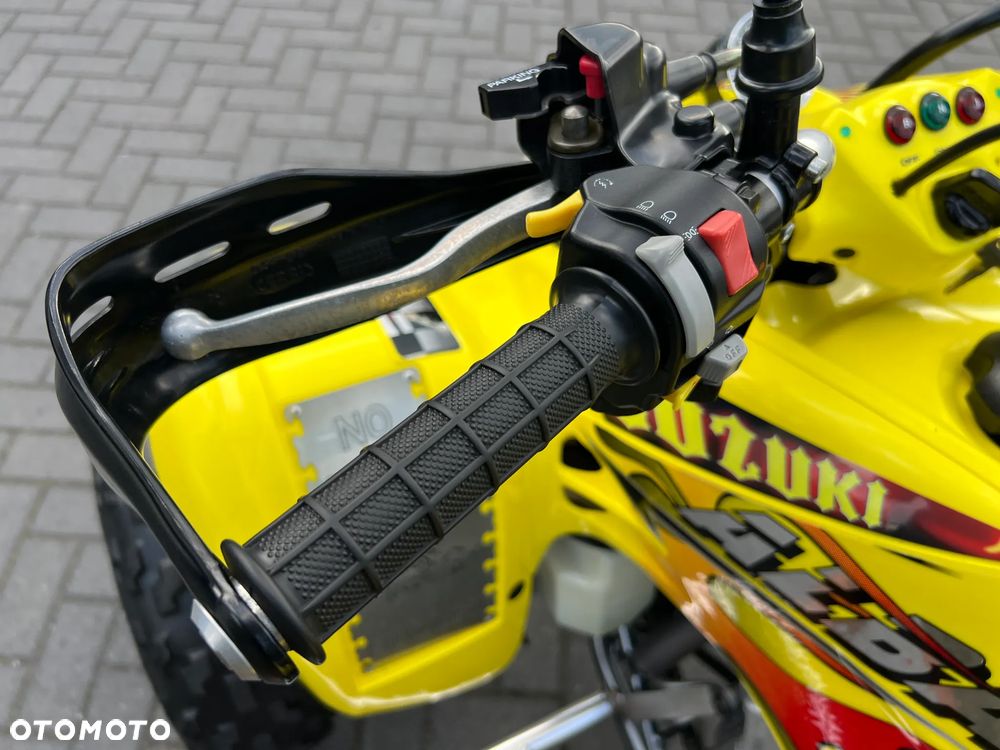 Suzuki Inny - 12