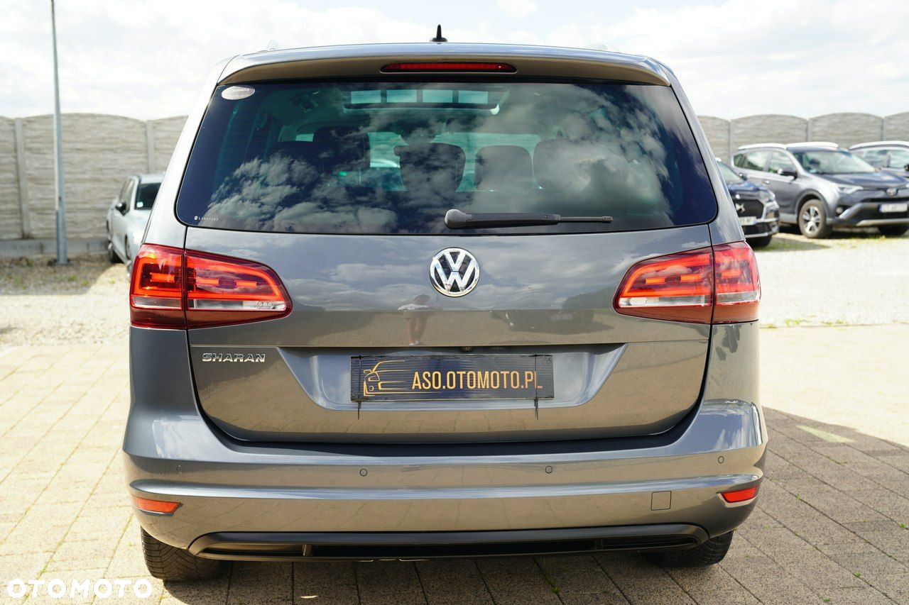 Volkswagen Sharan - 14