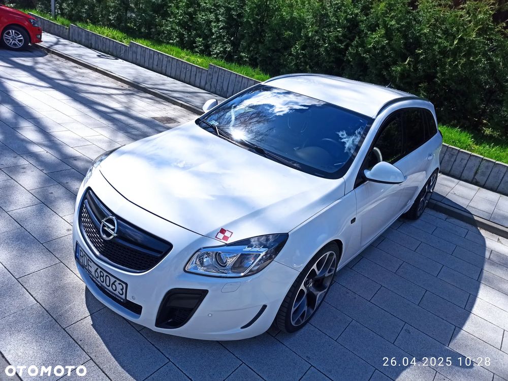 Opel Insignia - 1