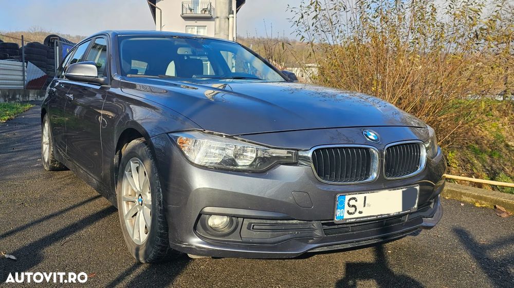 BMW Seria 3 318d Touring Advantage - 2