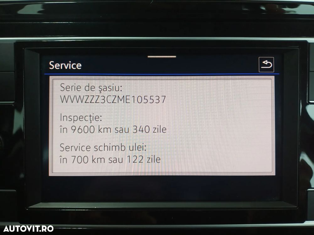 Volkswagen Passat Variant 2.0 TDI DSG Highline - 17