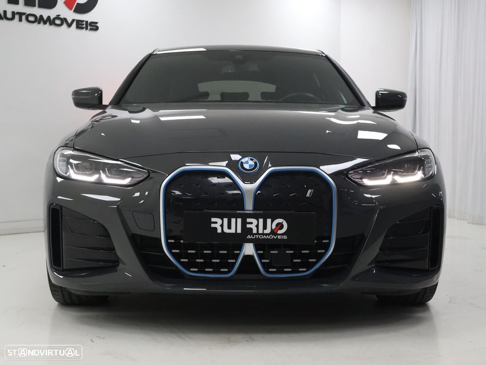 BMW i4 eDrive40 Pack Desportivo M - 7