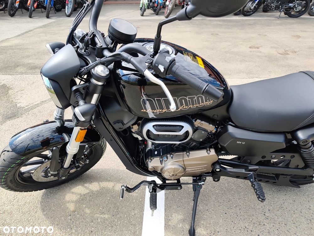 QJMOTOR SRV 125 - 18
