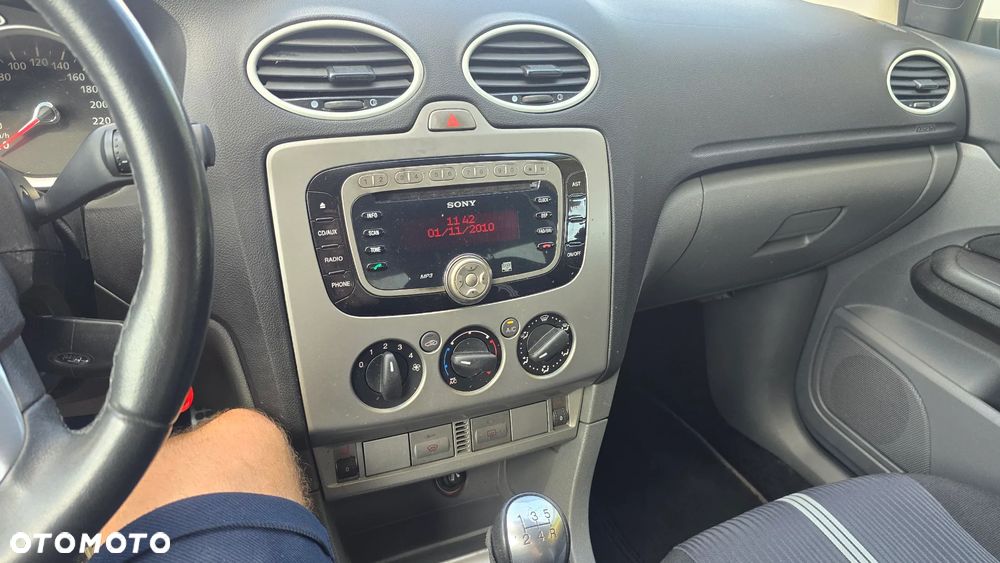 Ford Focus 1.6 16V Viva II - 36