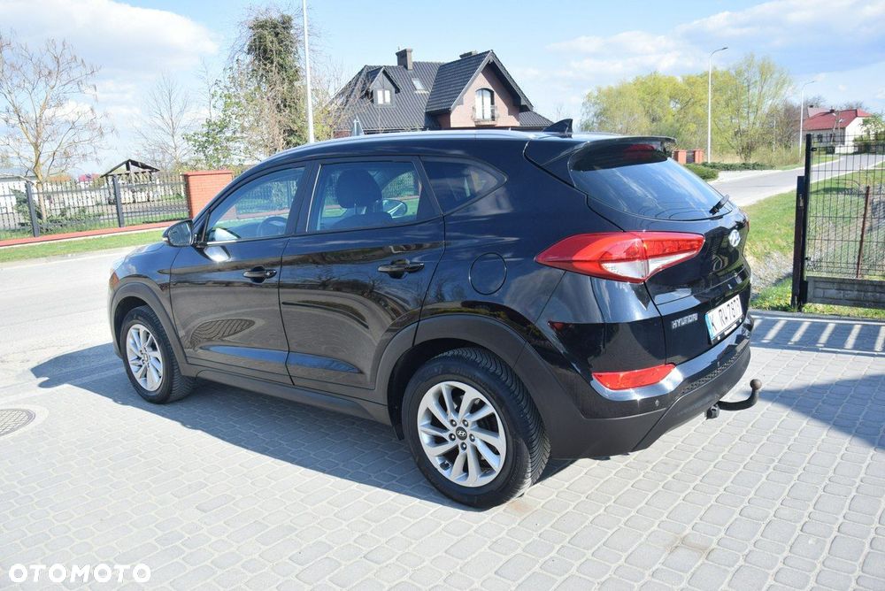 Hyundai Tucson 1.7 CRDI BlueDrive Comfort 2WD - 16