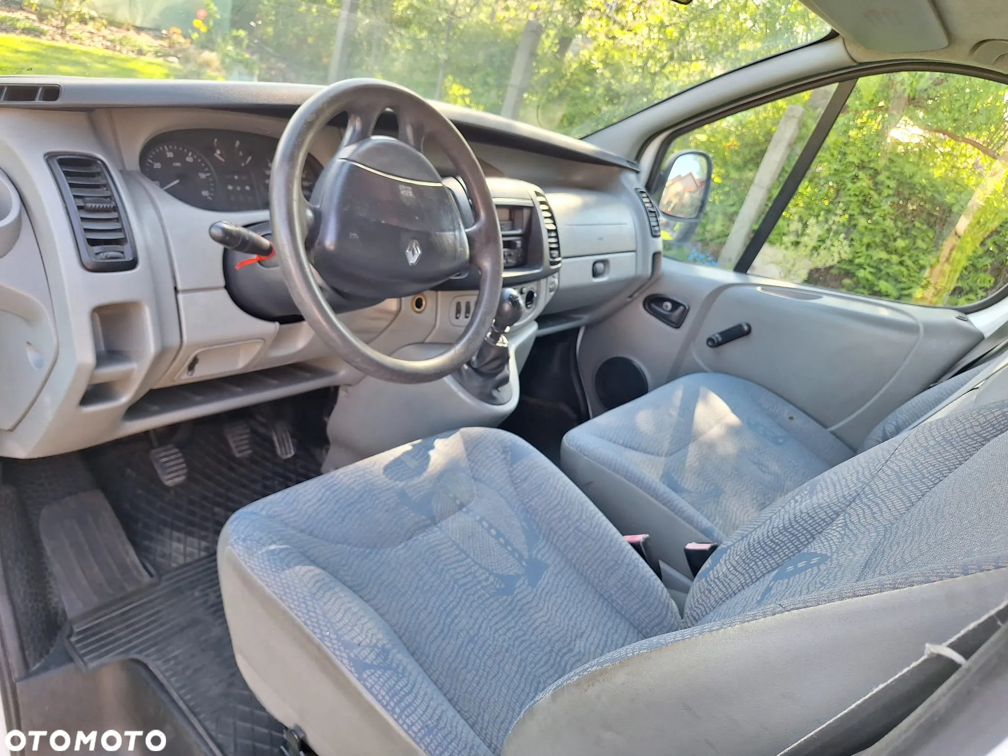 Renault Trafic - 8