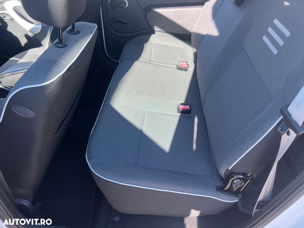 Dacia Logan 1.6 MPI Ambition - 10