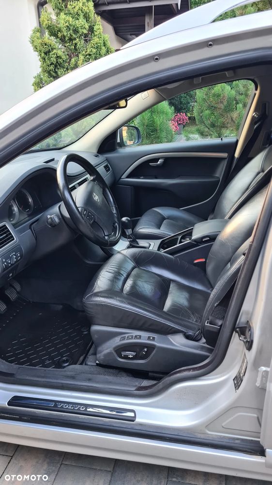 Volvo V70 2.0D Summum - 7