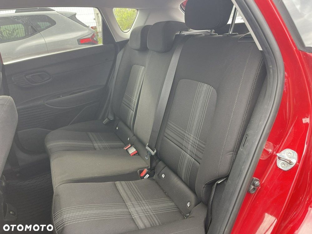 Hyundai Bayon 1.2 Smart - 10