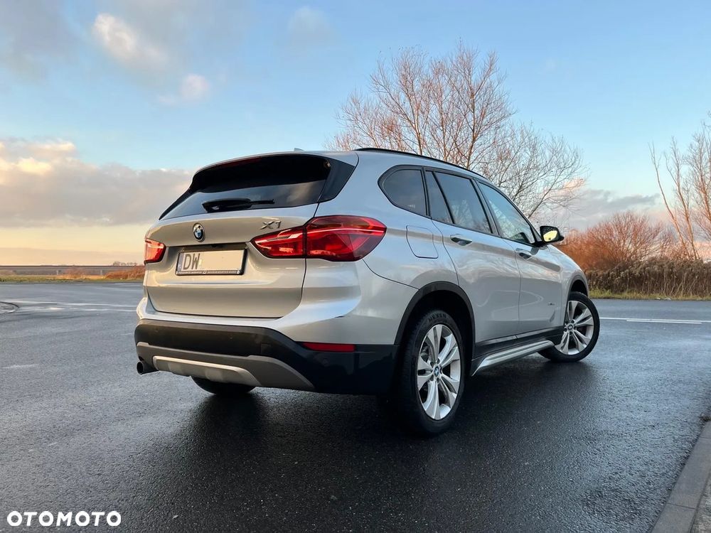 BMW X1 sDrive18d - 7