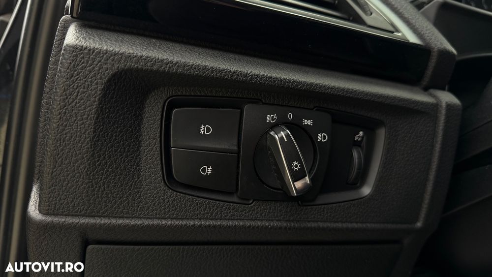 BMW Seria 1 120d Sport-Aut. Urban Line - 17