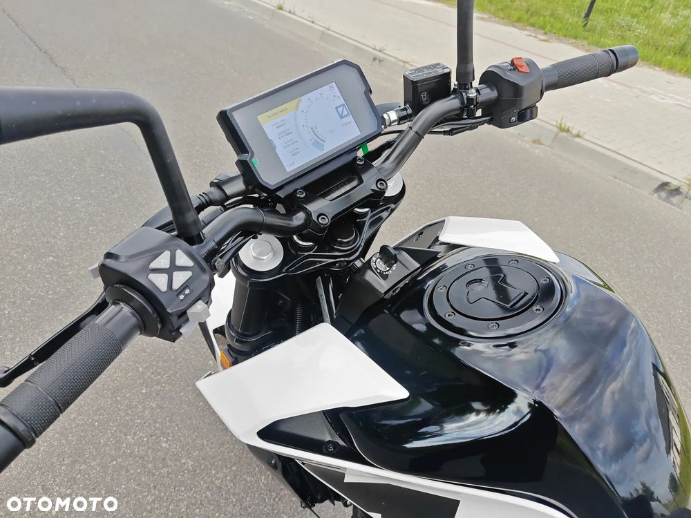 KTM Duke 125 - 7