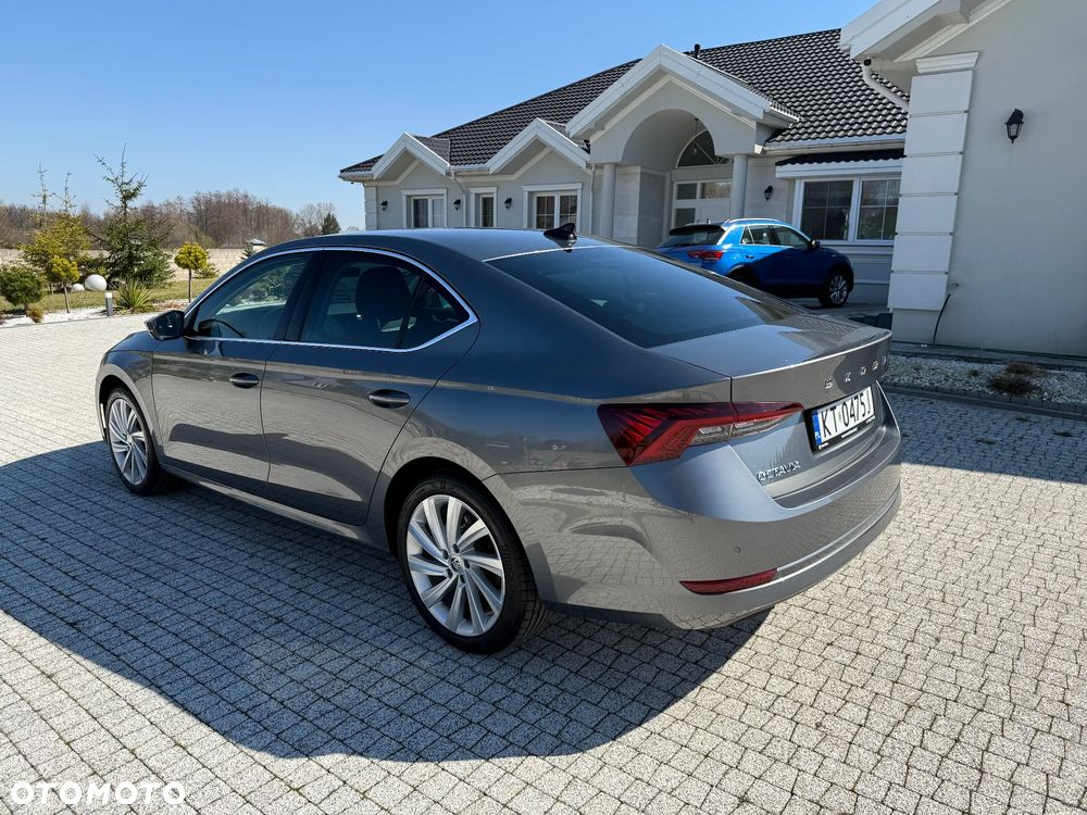 Skoda Octavia 2.0 TDI Style DSG - 5
