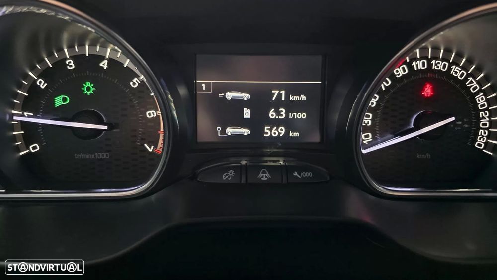 Peugeot 2008 PureTech 130 Stop&Start GT-Line Edition - 13