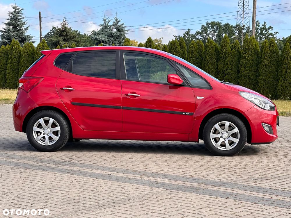 Hyundai ix20 1.6 blue Trend - 16