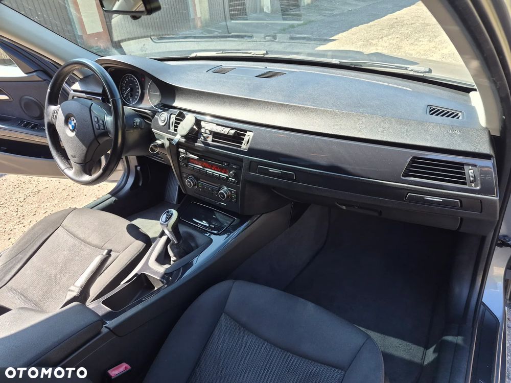 BMW Seria 3 - 15
