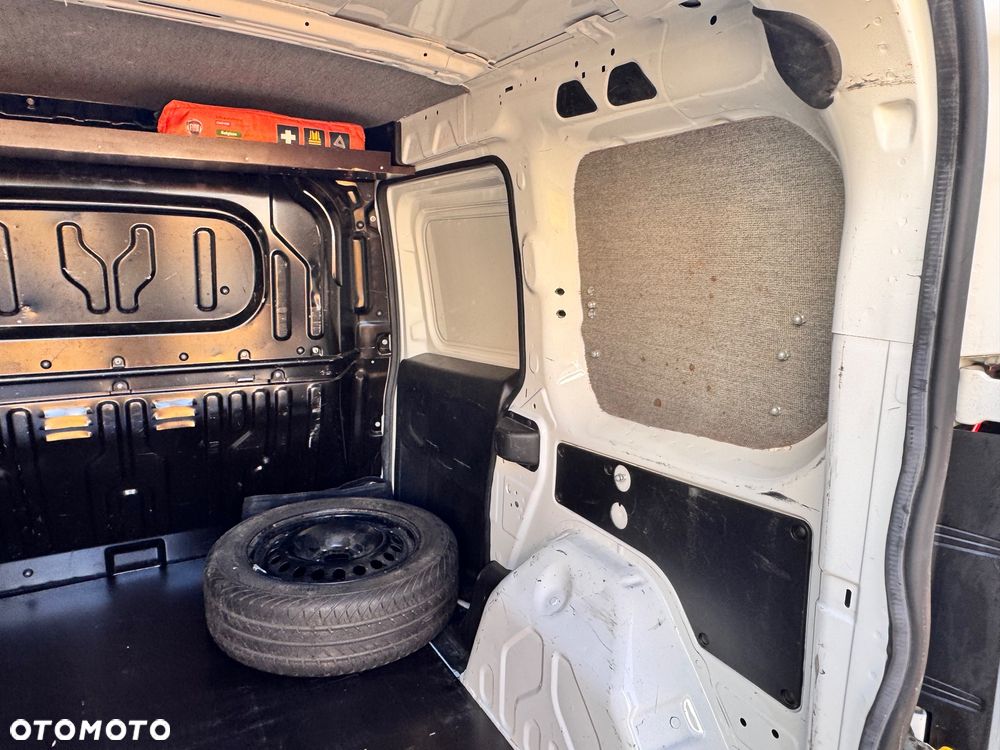Fiat Doblo - 17