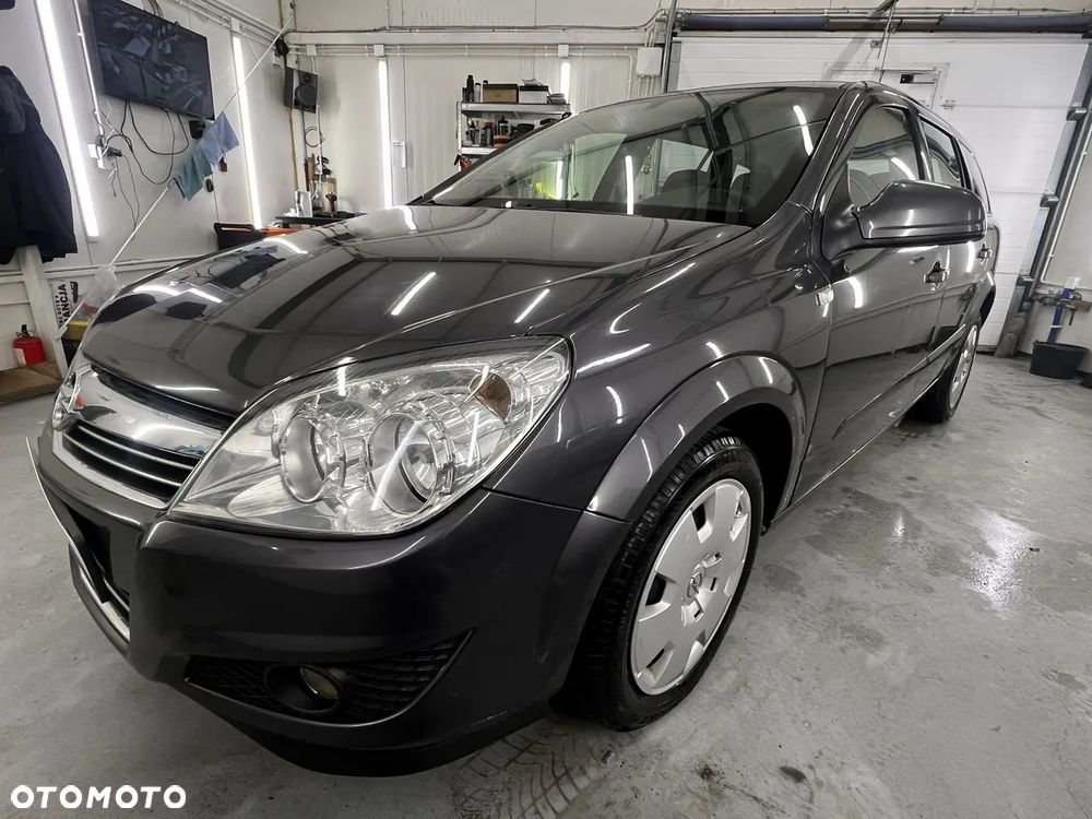 Opel Astra 1.7 CDTI Essentia - 3