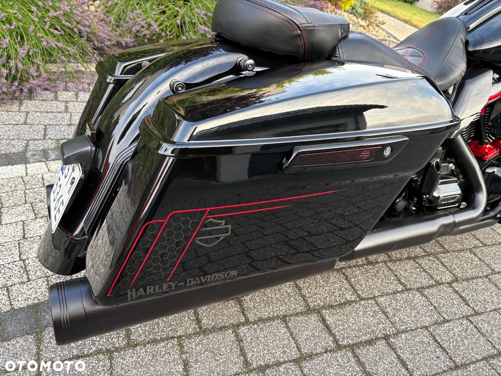 Harley-Davidson Touring Street Glide - 9