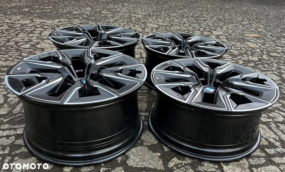 ORYGINALNE Felgi alu BMW Seria 7 I7 G70 X3 G45 G48 9J 10,5J ET 24 ET 44 - 2