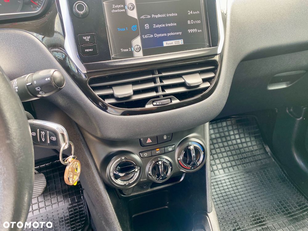 Peugeot 208 PureTech 82 ETG5 Stop & Start Active - 23