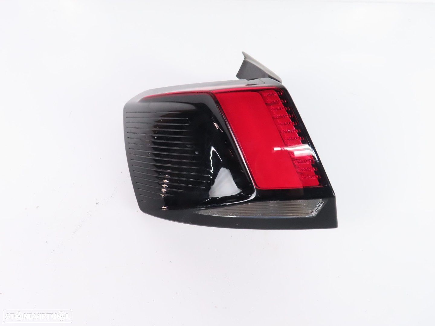 Farolim Esquerdo/Trás Usado / Original PEUGEOT 3008 SUV (M_) 9810477180 - 1