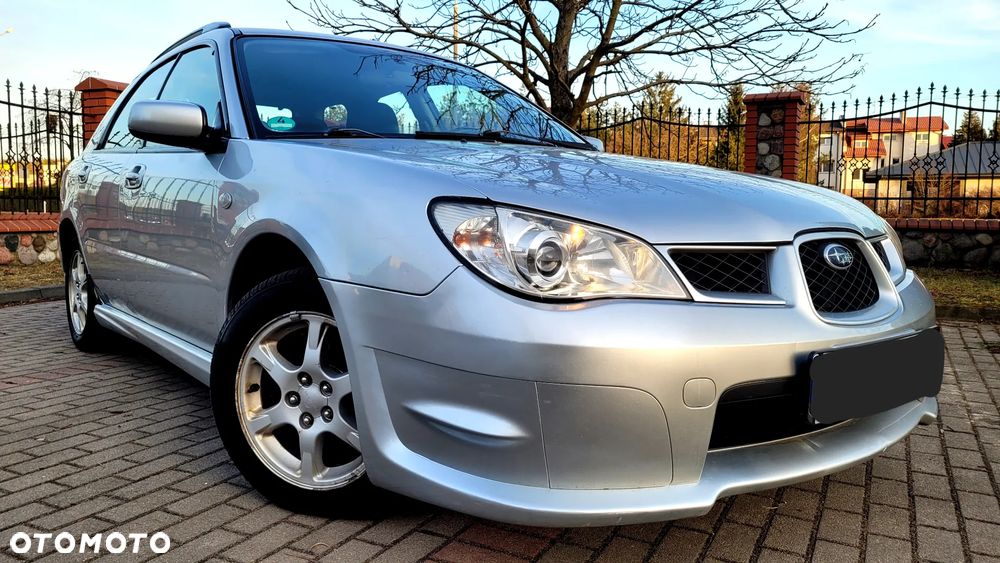 Subaru Impreza 1.5R - 6