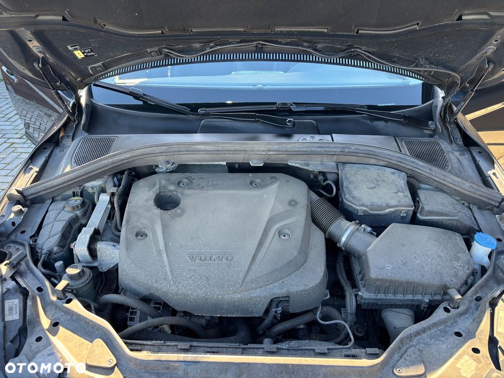 Volvo XC 60 - 2