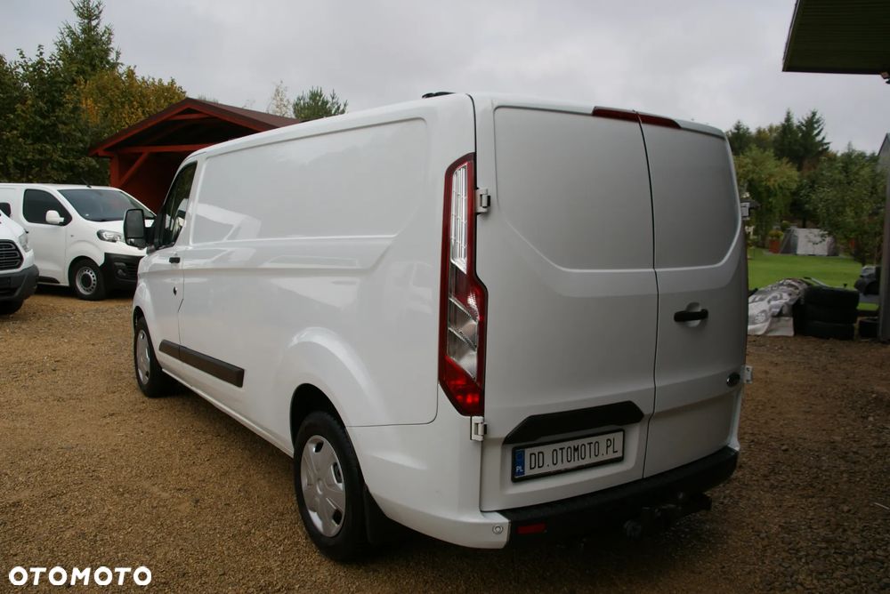 Ford Transit Custom - 8