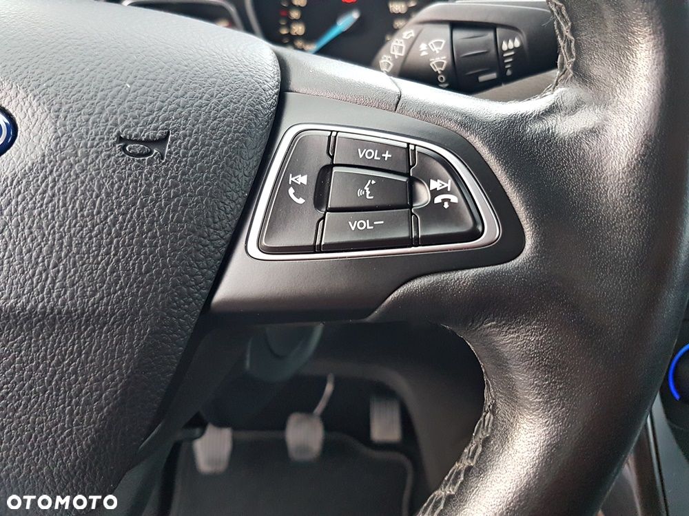 Ford C-MAX 1.0 EcoBoost Titanium ASS - 19