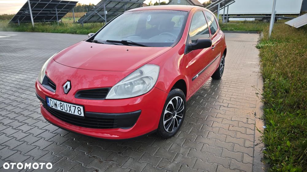 Renault Clio 1.5 dCi Expression - 1