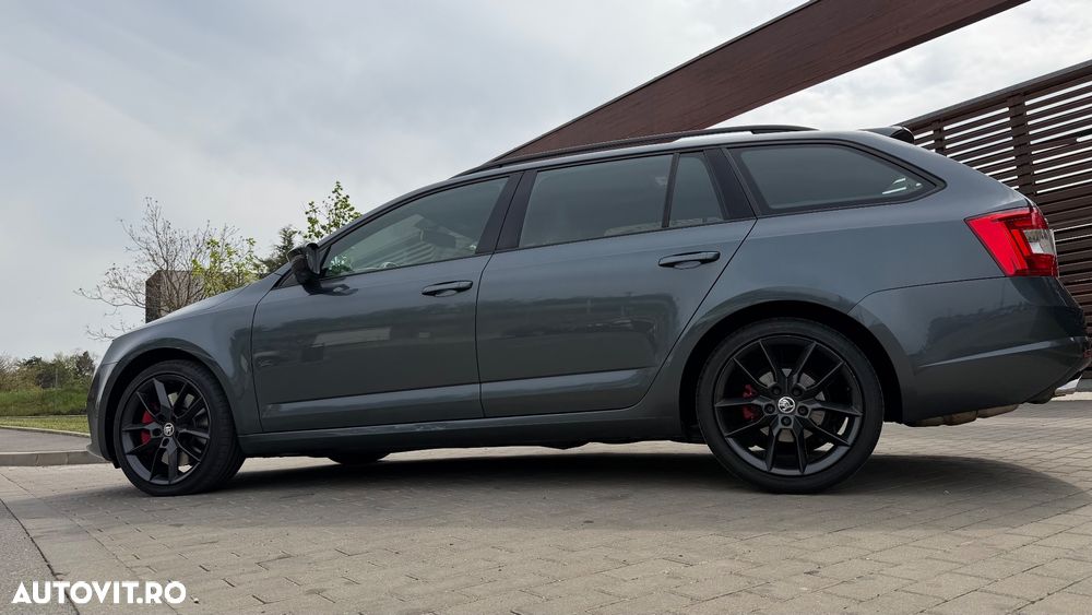 Skoda Octavia 2.0 TDI (Green tec) DSG RS - 31