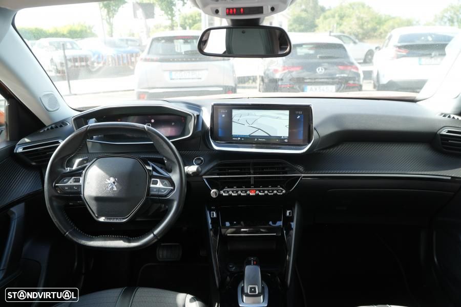Peugeot 2008 PureTech 130 EAT8 Allure - 7