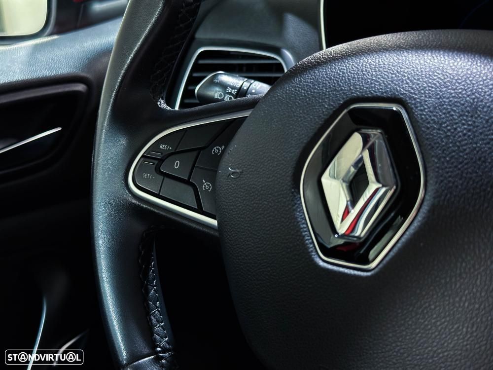 Renault Mégane 1.6 Plug-In Limited - 43