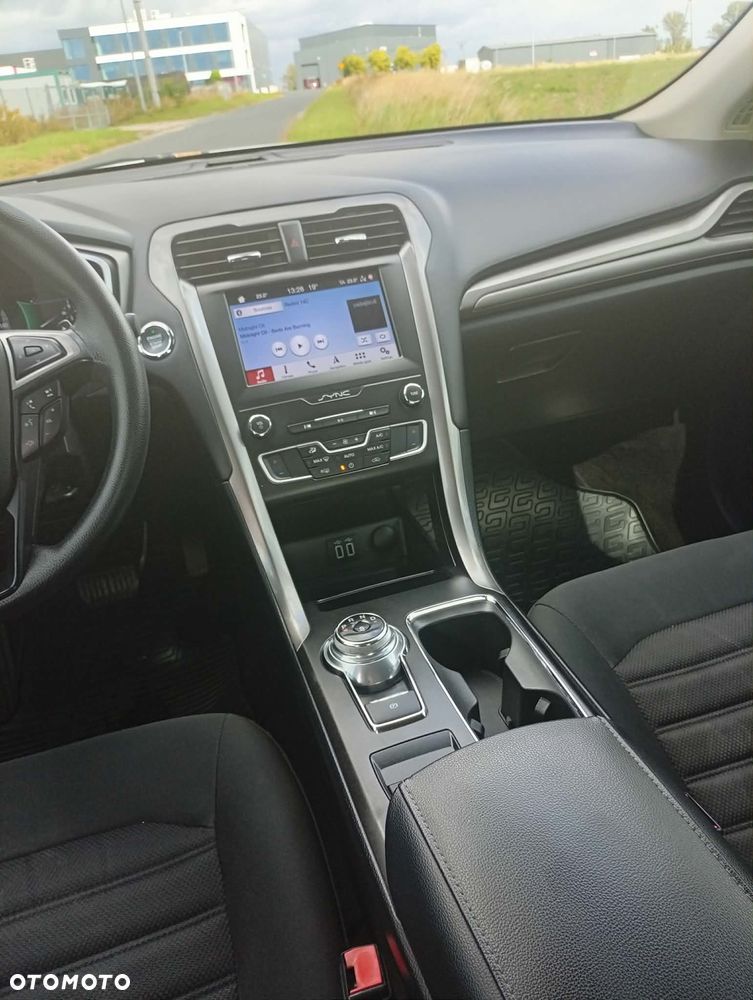 Ford Fusion ver-1-5-ecoboost-edition - 9