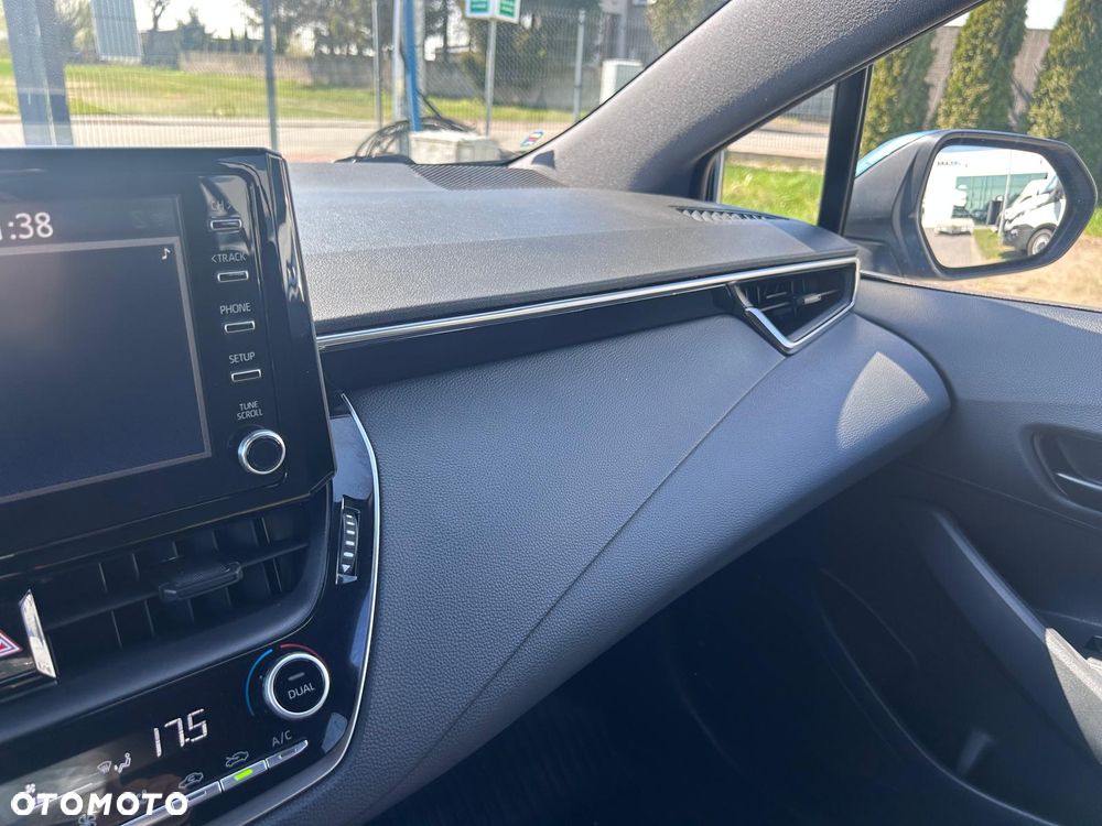 Toyota Corolla 1.8 Hybrid Comfort - 15