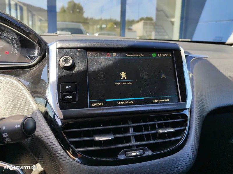 Peugeot 208 1.5 BlueHDi Signature - 15