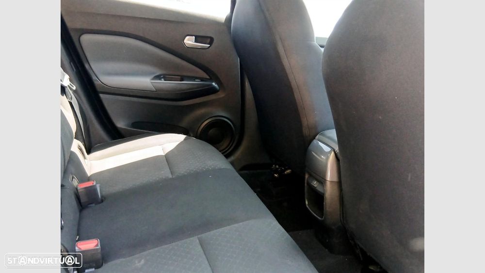 Nissan Juke 1.0 DIG-T N-Connecta - 18