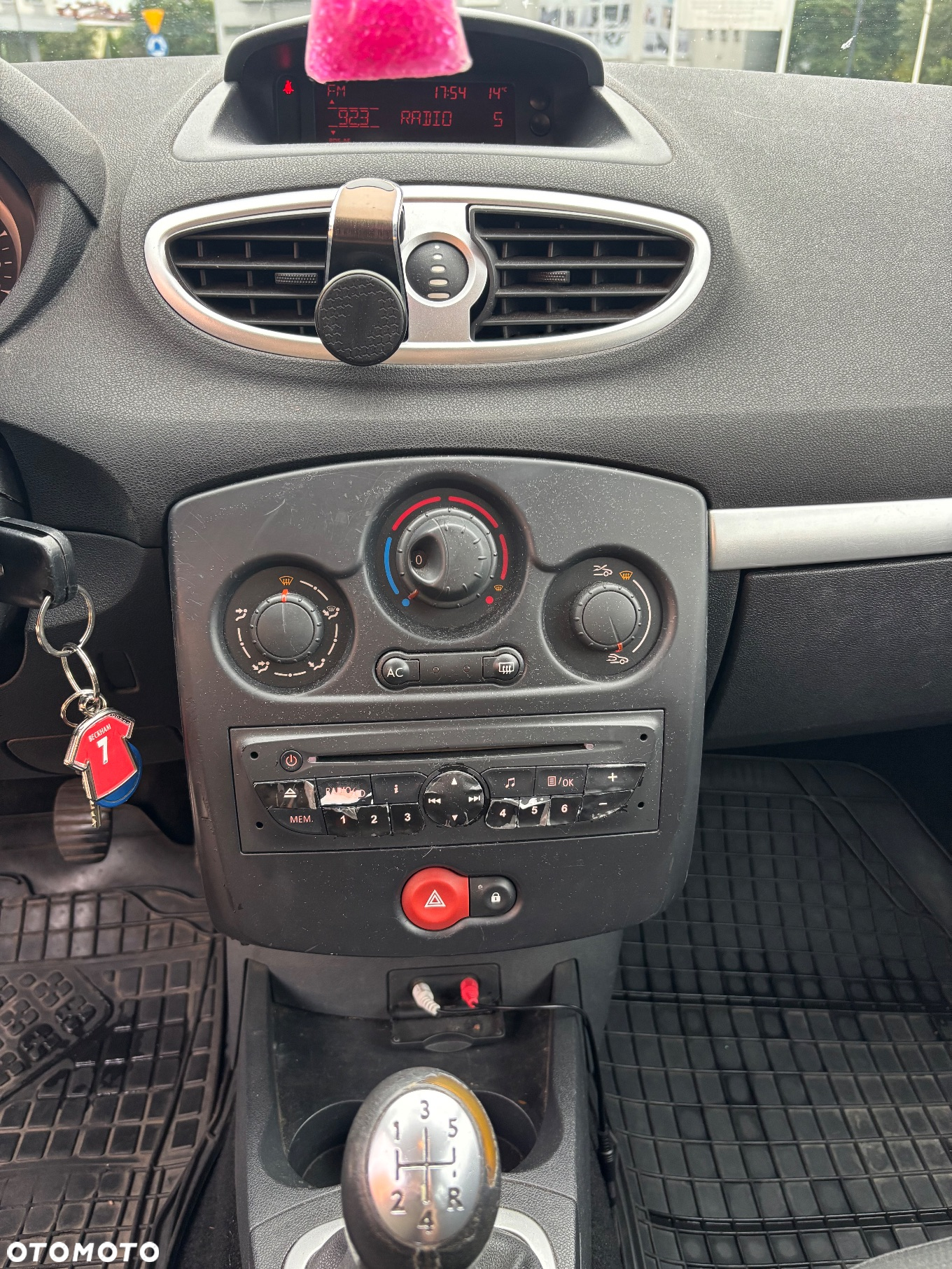 Renault Clio - 12