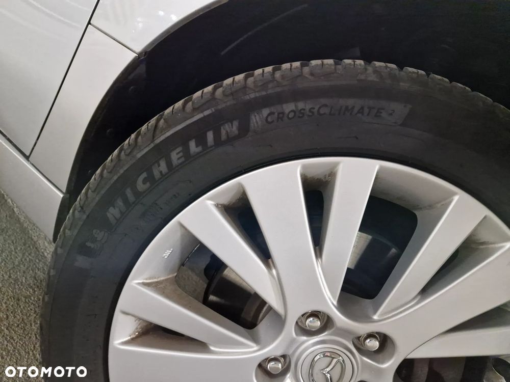 Mazda 6 Sport 1.8 Exclusive - 9